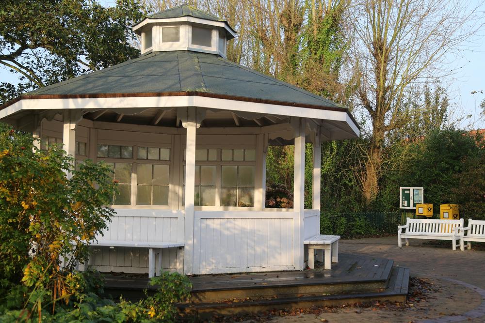 Pavillion vor dem Rathaus